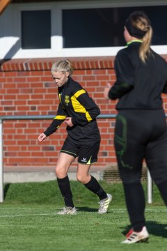 Bild 3 - Frauen TSV Vineta Audorg - SV Friesia 03 Riesum Lindholm : Ergebnis: 2:4